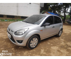 ford figo zxi petrol 2010 model - Image 2