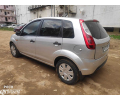 ford figo zxi petrol 2010 model - Image 3