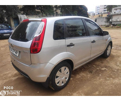 ford figo zxi petrol 2010 model - Image 7