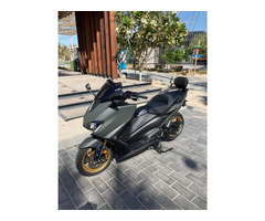 2020 Yamaha tmax for sale whatsapp +971525471647 - Image 2