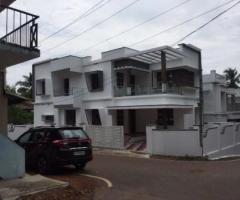 4 BR, 5 ft² – 5cent land and 2100sqft. New house in Kakkanad