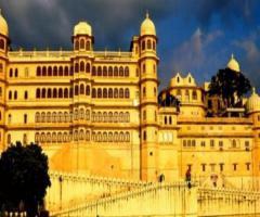 Udaipur Tour Package from Kochi Call 8527599524 by Volvo, Car