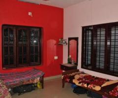 5 BR, 5000 ft² – Paying Guest food and accommodation for ladies near Technopark - Image 2
