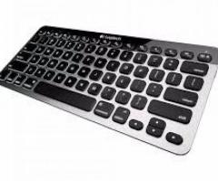 KEY BOARD FOR SALE CALL 8129142363