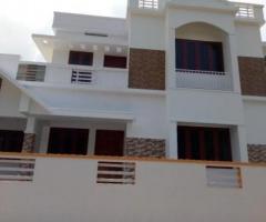 VC34 4.5 cent 1650 sqft house in Udayamperoor Mulanthuruthy