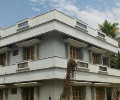 4 BR – House in Peechanikkadu, Angamaly.