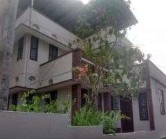 4 BR, 250 ft² – 2500 sqft 4 bedroom 5 parking house for rent at vazhuthacud