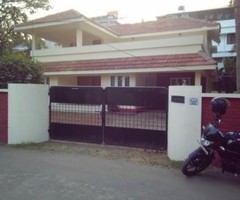 small house for rent kadavathara