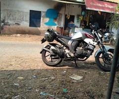 Yamaha FZ