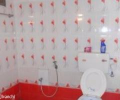 1 BR, 500 ft² – Executive Furnished Accommodation with attached BR & Kitchen