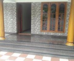 9 cent land  1350 sqft house  Near thevakkal Kangarapady - Image 2