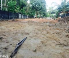 8712 ft² – Residential Land in Changanacherry for Immediate Sale