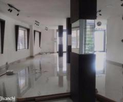 1 BR, 135 ft² – 1350 sqft commercial space for Rent at pattom. - Image 2