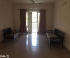 3 BR, 1700 ft² – Semi furnished 3 bed room flat for Rent at Trivandrum - Image 2