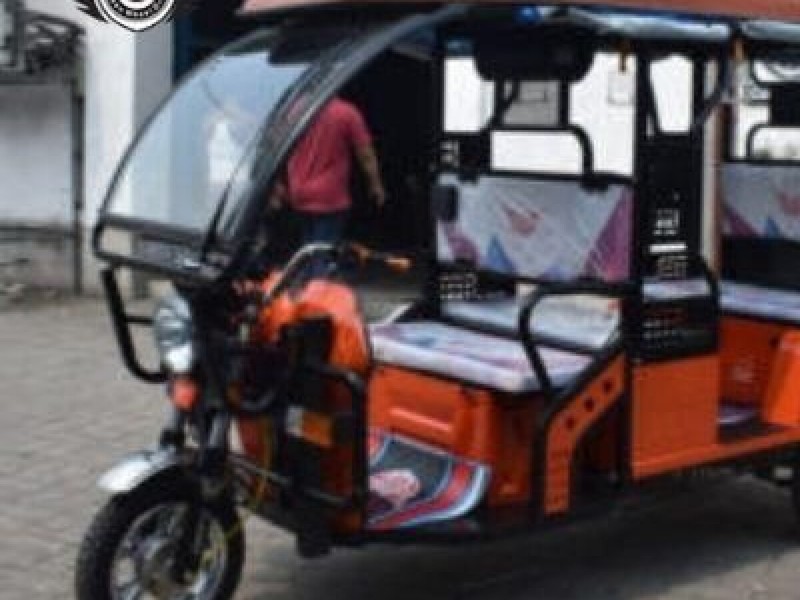 Purchase Latest E-Rickshaws at Minimum Cost - 1