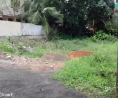 13 Cent Residential Plot Padamugal, Kakkanad 13Lkh/Cent - Image 1