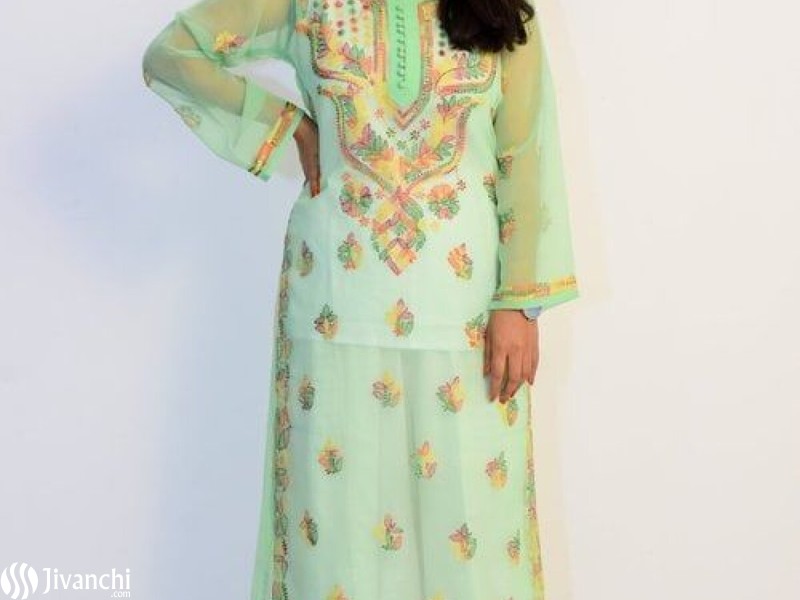 Buy Hand Embroidered Lucknowi Chikan Kurti With Palazzo Light Green - 1